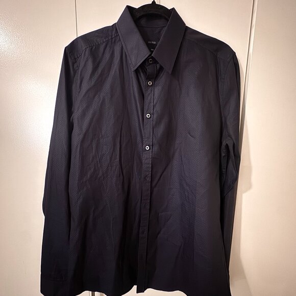 Gucci Diamante Pattern Slim Fit Long Sleeve Dress Shirt – Elegant & Timeless - Picture 2 of 5